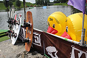 Wakeboarden auf dem Olympiasee im Sommer 2011 (©Foto: MartiN Schmitz)